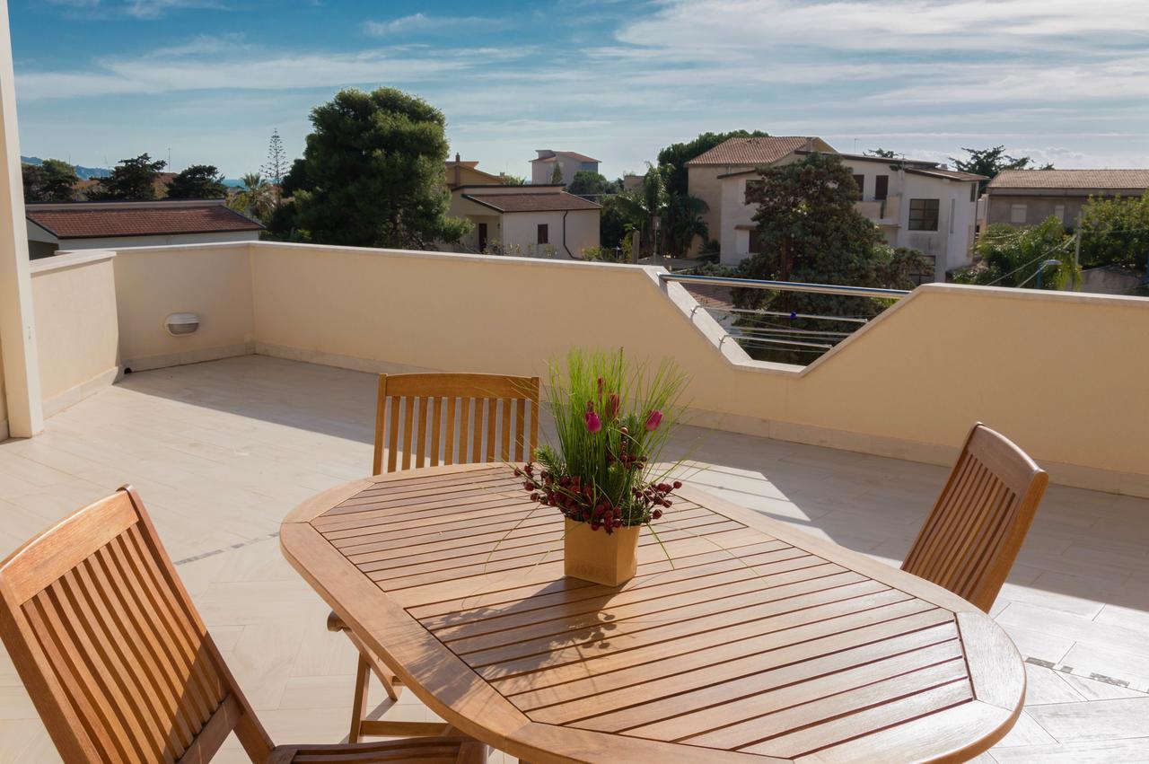 סן לאונה Bosco Sea Apartments מראה חיצוני תמונה