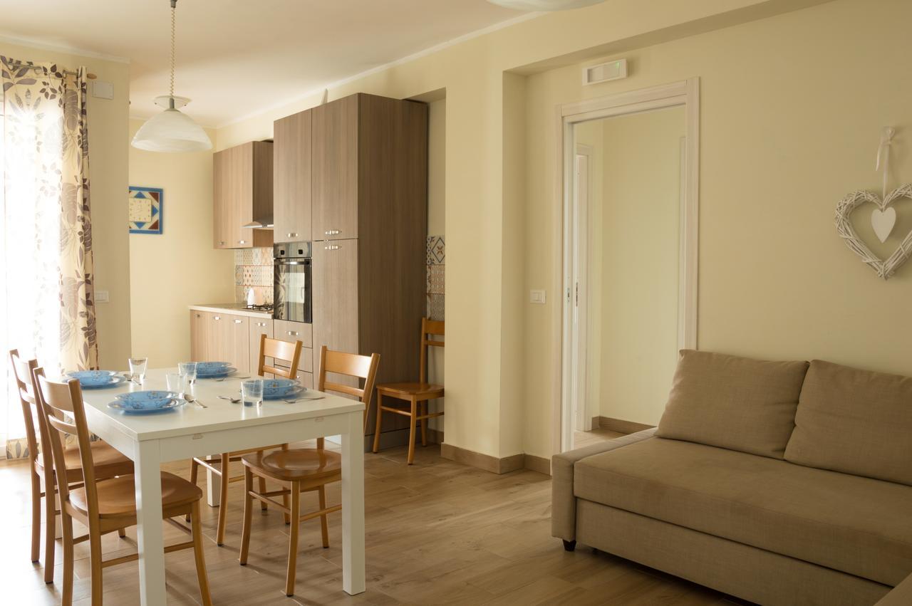 סן לאונה Bosco Sea Apartments מראה חיצוני תמונה