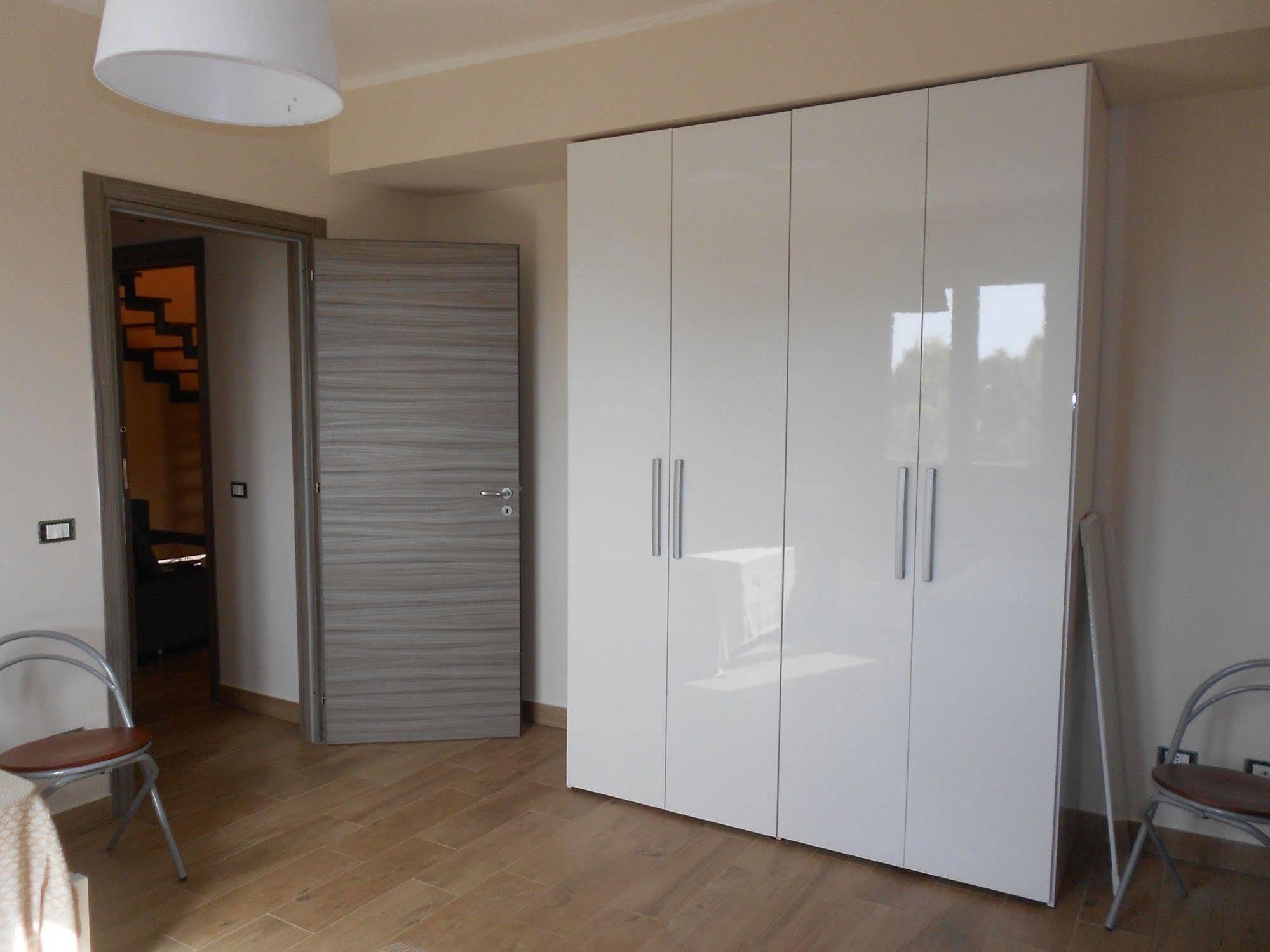 סן לאונה Bosco Sea Apartments מראה חיצוני תמונה