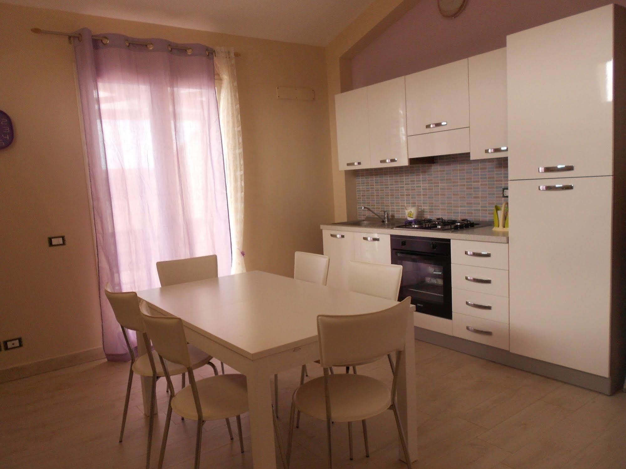 סן לאונה Bosco Sea Apartments מראה חיצוני תמונה